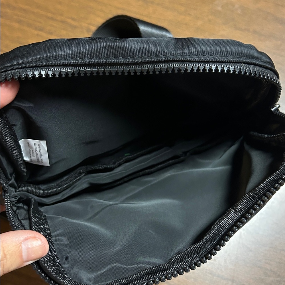 New, EKU waist bag - Picture 5 of 5